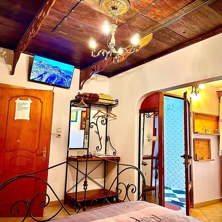 Nocleg ze śniadaniem Mele 3*