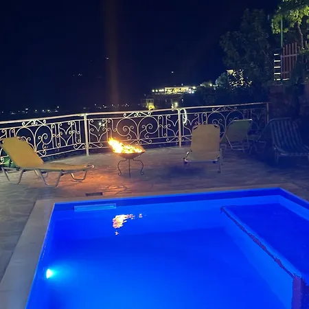 לינה וארוחת בוקר Mele