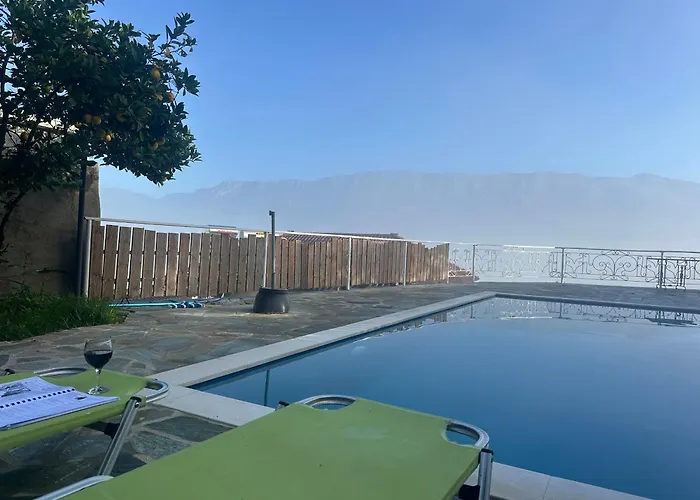 Mele 3* Gjirokastër