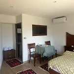 فندق مبيت وإفطار Mele 4*