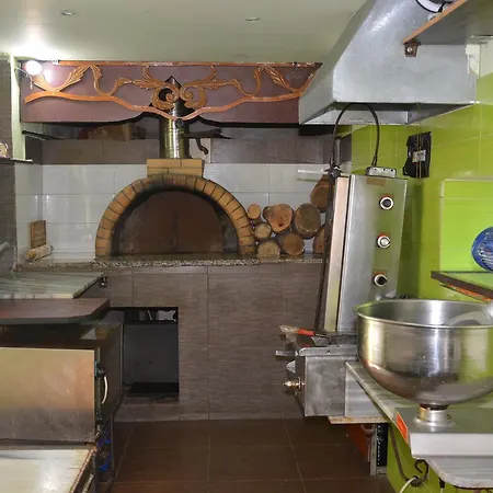 Mele 住宿加早餐酒店 3*