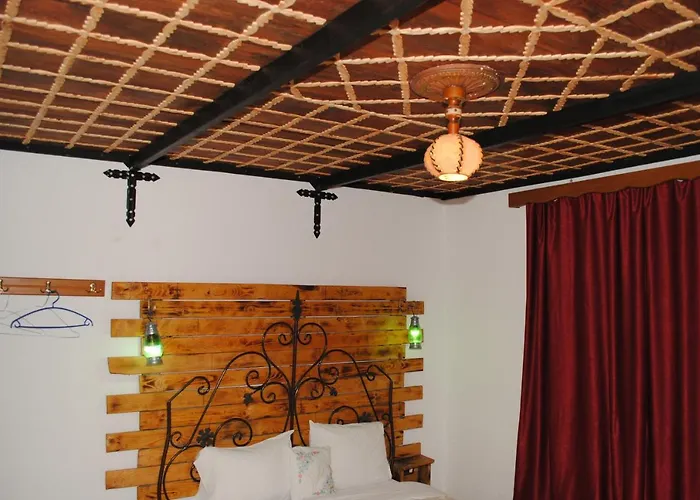 Bed & Breakfast Mele Gjirokastër