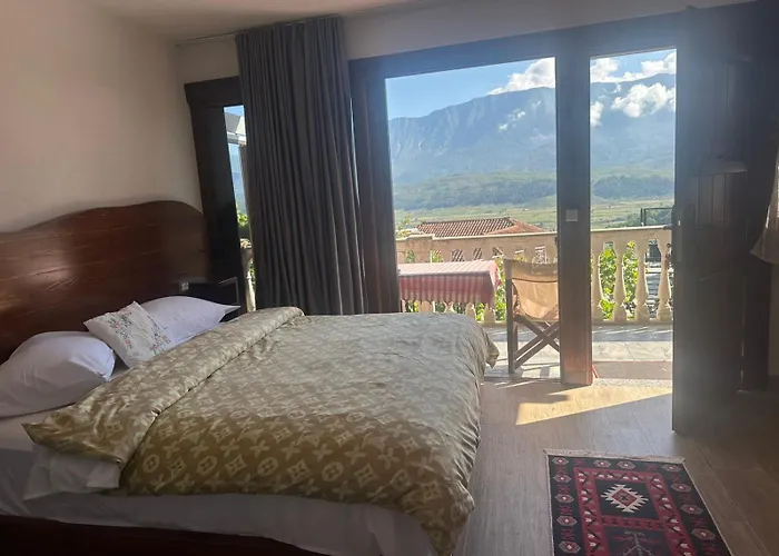 Mele Bed & Breakfast 3*