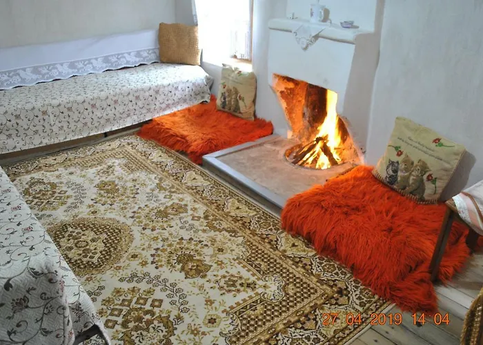 Mele Bed & Breakfast 3*